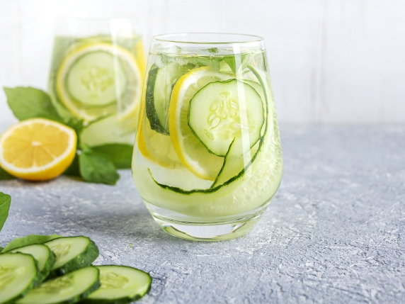 Diete «detox»: il reale pericolo per l'organismo, tra moda e slogan fuorvianti