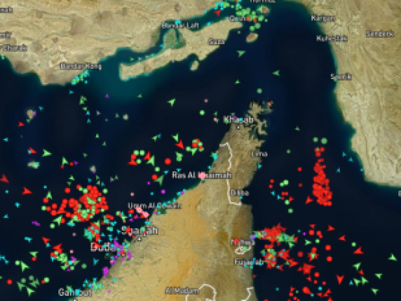 Il blocco di Hormuz, in trappola mille navi: «Cariche di petrolio e gas per 25 miliardi»  Borse di nuovo giù: Milano chiude a -1,60% 