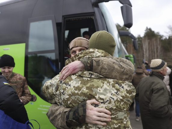Ucraina - Russia, le notizie sulla guerra in diretta | Trump su Zelensky: «Lui ostacolo alla pace. Si dia da fare e trovi un accordo, Putin è pronto»