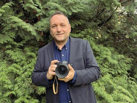 La Milano di Andrea Cherchi: «I miei scatti sono racconti di emozioni e di umanità»​ | Oggi con Buone Notizie