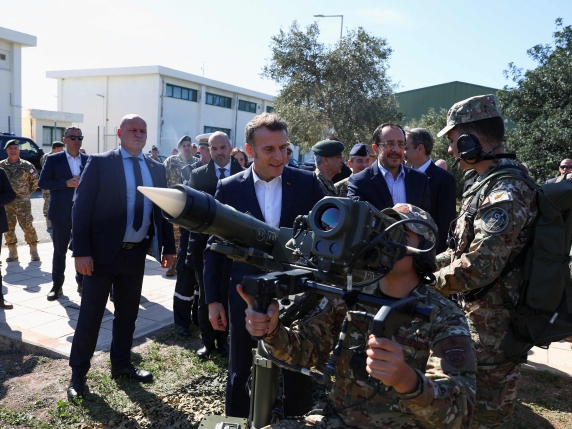 Guerra in Iran, le ultime notizie in diretta | La Nato intercetta un missile sopra la Turchia. Macron: «L'attacco a Cipro un attacco all'Europa». Mojtaba Khamenei nuova Guida suprema, «è ferito»: oggi il primo discorso