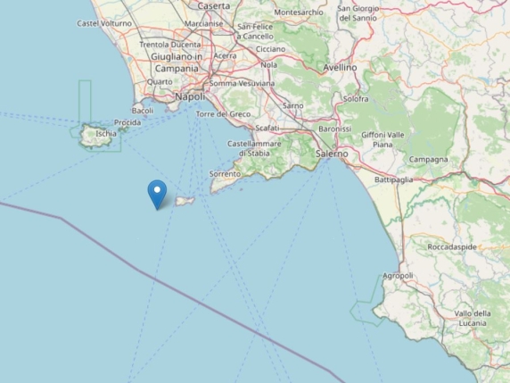 Terremoto tra il Golfo di Napoli e Capri, forte scossa di magnitudo 5,9 a elevata profondità