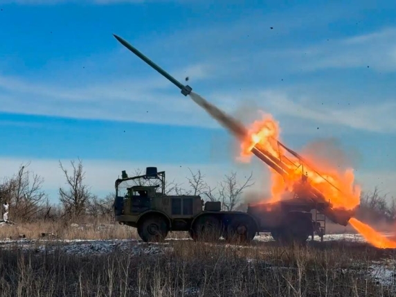 Ucraina - Russia, le notizie sulla guerra in diretta | Meloni: «Essere a fianco di Kiev è una necessità strategica». Zelensky: «Togliere sanzioni a Mosca sarebbe legittimare l'aggressione»