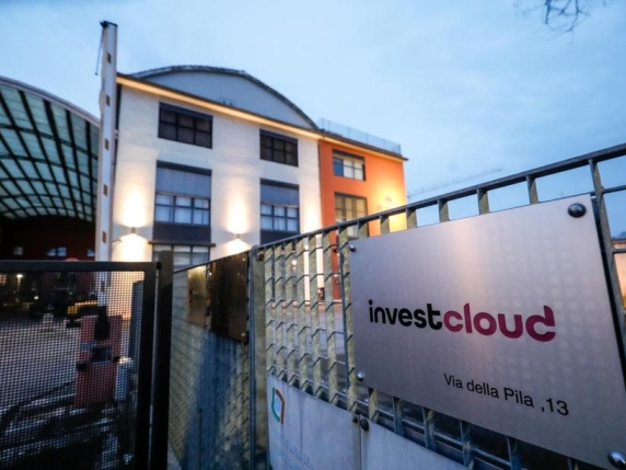 Licenziati e sostituiti dall'Ai, i lavoratori di InvestCloud fra rabbia e paura: «L'azienda fa utili, non capiamo»
