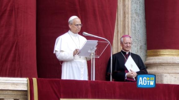 Leone XIV e l'appello ai leader mondiali: «Mai più la guerra»