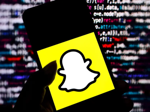 My AI l intelligenza artificiale di Snapchat ha iniziato a pubblicare