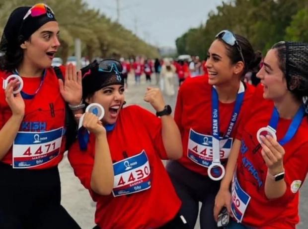 Iran, le maratonete senza velo: «Eravamo in 2000, non potete fermarci tutte»