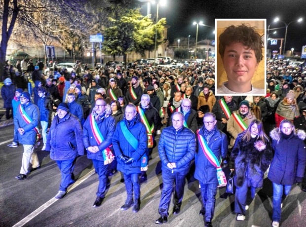 Diego Baroni, scomparso a 14 anni: si indaga per sottrazione di minore. Perizia sul computer, la pista che porta a Milano