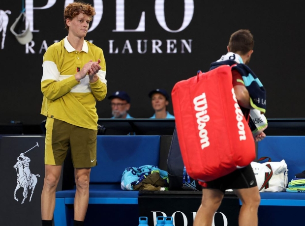 Sinner-Gaston, primo turno degli Australian Open, il risultato 6-2; 6-1 ritiro del francese