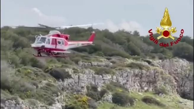 Porto Selvaggio, runner cade da scogliera: recuperato dall'elicottero