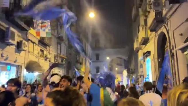 Scudetto Napoli, la festa esplode al Plebiscito