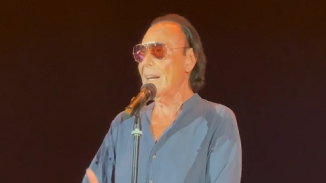 Venditti dal palco di Catania: «Non sono io quello lì. Sono alla gogna di tutti»