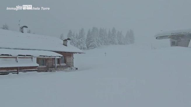 Maltempo in Veneto: 30 cm di neve sulle dolomiti bellunesi