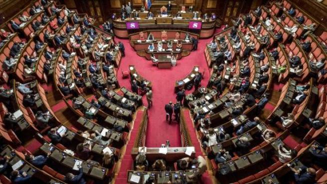 Il parlamento in seduta comune elegge un giudice della Corte costituzionale: la diretta video da Montecitorio