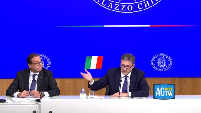 Giorgetti sulle pensioni: «C'è rivalutazione piena e quella delle minime»