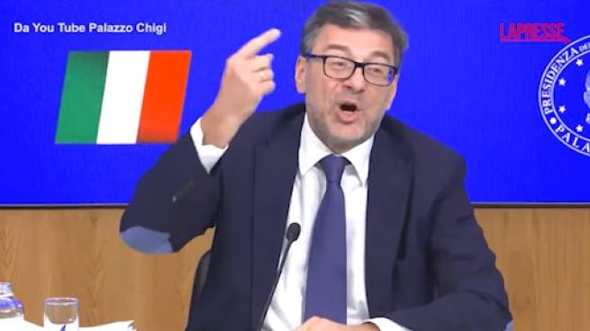 Giorgetti sulle accise: «Ho l'auto a gasolio, pagherò un centesimo in più. Una stangata da cui non mi riprenderò»