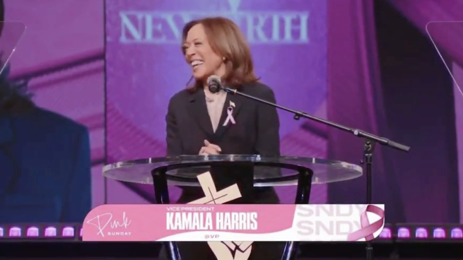 Kamala Harris festeggia 60anni: il coro "Happy birthday" nella chiesa battista in Georgia