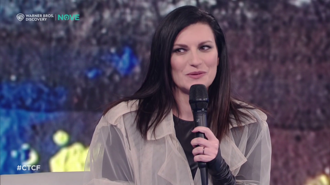 Laura Pausini: «Gino Cecchettin ha un coraggio straordinario. Non bisogna avere paura di amare»