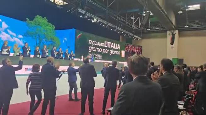 Manfredi diventa presidente Anci, standing ovation all'assemblea di Torino