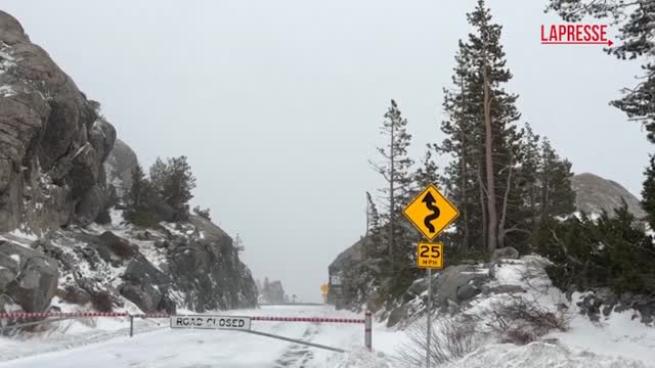 California, tempesta di neve nel nord dello stato: due morti