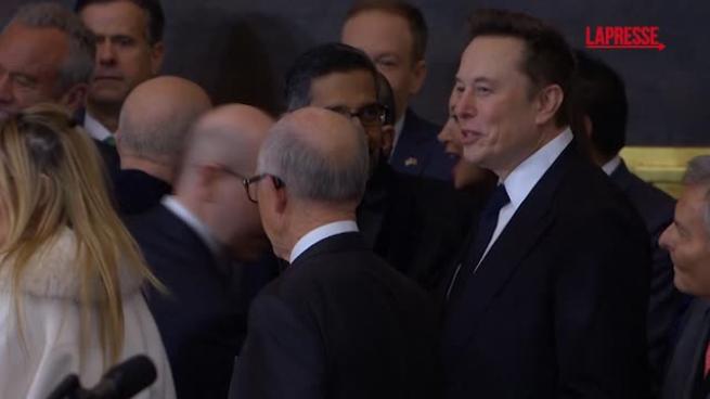 I più ricchi della Terra all'insediamento di Trump: Musk, Besos e Zuckerberg alla Rotonda del Campidoglio