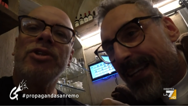 «Tony Effe mi ha scambiato per Vessicchio», l'aneddoto di Brunori Sas a Sanremo