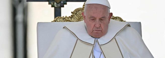 Papa Francesco: «C'è già troppa frociaggine». Il no ai seminaristi gay nell'assemblea con i vescovi italiani