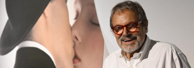 Oliviero Toscani è morto, aveva 82 anni. Gli inizi, da Zurigo all'America, le campagne choc e gli incontri