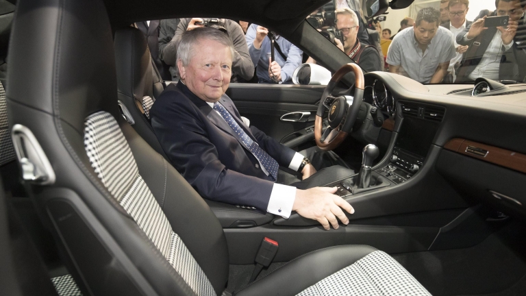 Salisburgo, bufera su Herr Porsche per il tunnel sotto l’ex villa di Zweig