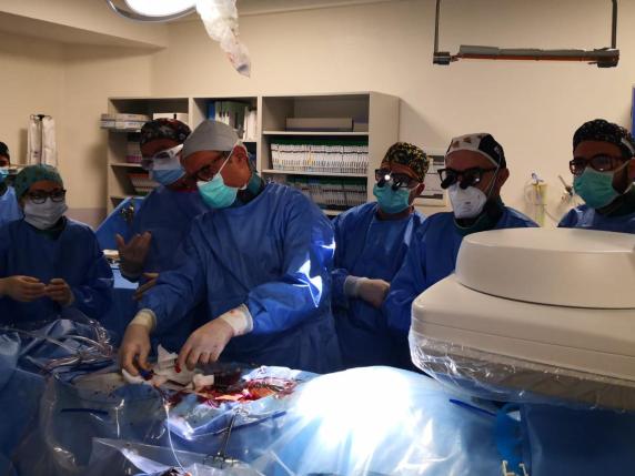 Cardiochirurgia, a Caserta intervento innovativo di trattamento endoprotesico dell’arco aortico su 72enne