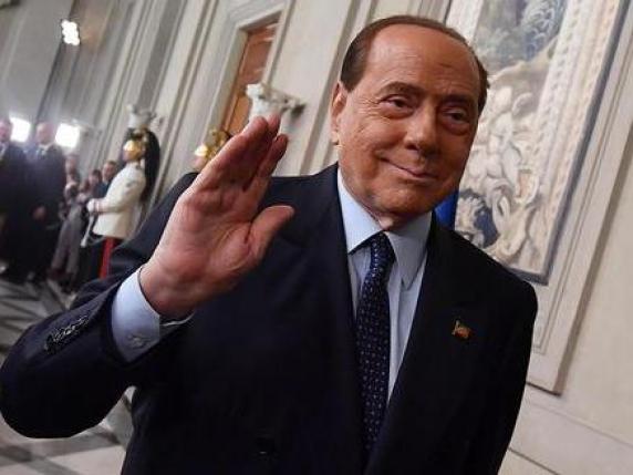 A fossano la prima sede di Forza Italia dedicata a Sivio Berlusconi