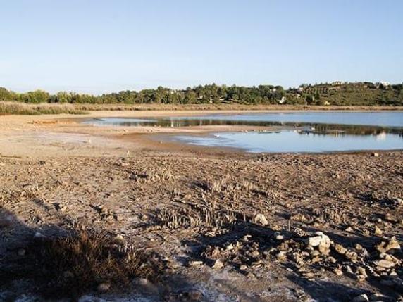Enna, il lago Pergusa (che ha ispirato Cicerone e Milton) quasi prosciugato. Legambiente: «E' riserva naturale ma nessuno la tutela»
