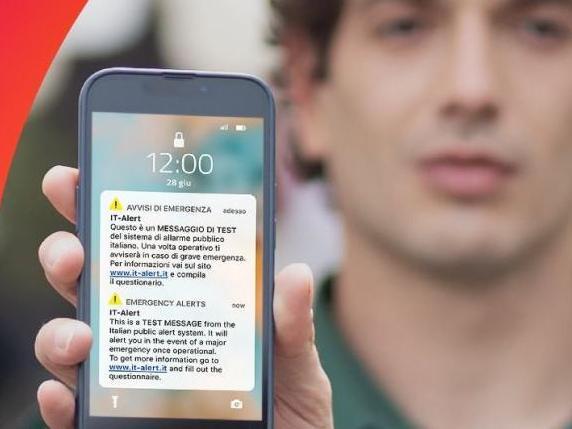 Un sms di allarme sui cellulari dei pugliesi: il 14 settembre prova generale in Puglia per It-Alert. «Ecco cosa fare»
