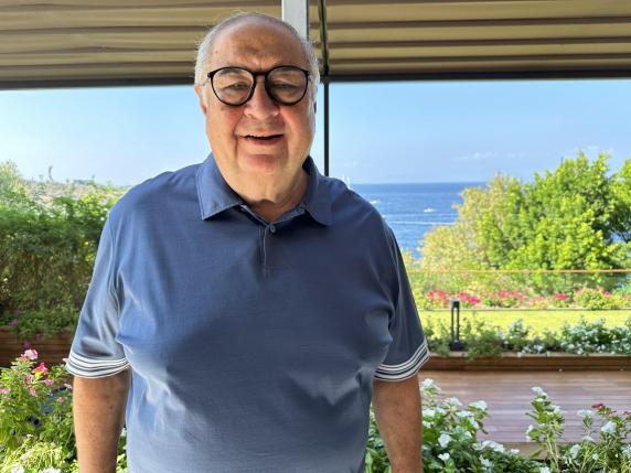 Il miliardario uzbeko Usmanov: «Le sanzioni contro la Russia sono un errore colossale»