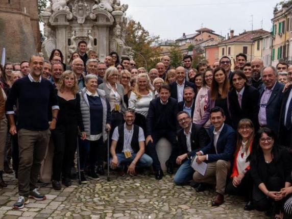 Nessun altro partito, così Conte prepara la «rifondazione» M5S (e pensa al nuovo nome)