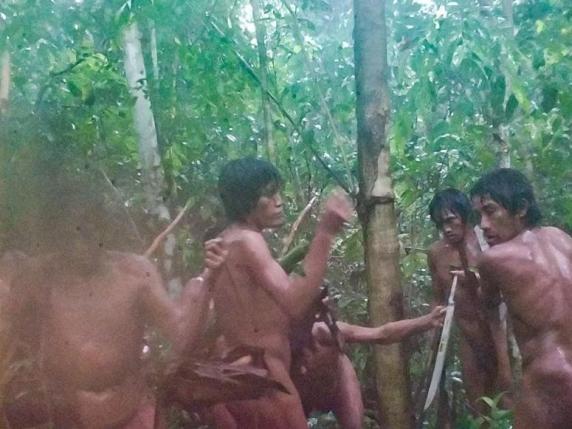 Isolati dal mondo, ecco i Massaco