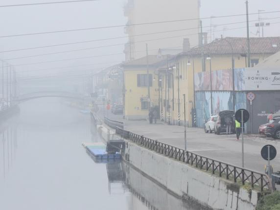 Previsioni meteo martedì 6 dicembre: a Milano e in Lombardia cielo coperto e nebbia