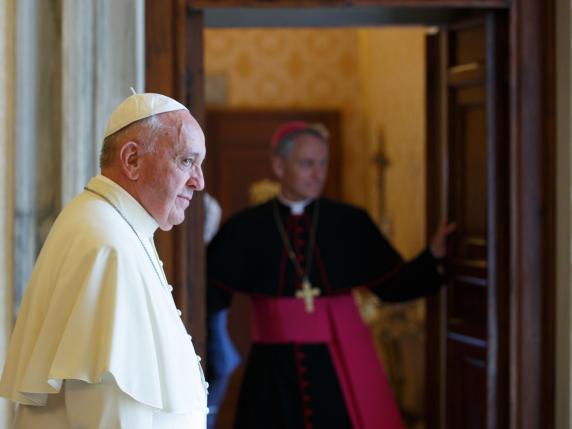 Vaticano, gli occhi sul «Conclave»: il fronte dei tradizionalisti per opporsi a Francesco