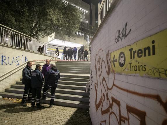 Accoltellamento A Roma A Valle Aurelia Ucciso Un Enne Caccia Agli Aggressori Corriere It