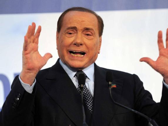 Escort e bugie, processo Berlusconiin corso a Bari. Lavitola testimone: ma decide di non presentarsi