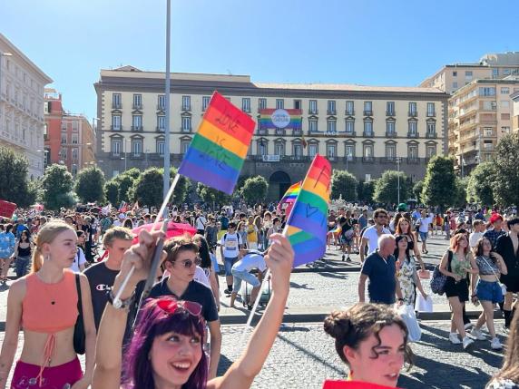 Napoli, sabato primo luglio l’appuntamento con il Gay pride