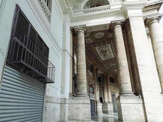 Napoli, i comitati: garantire più sorveglianza alla Galleria Umberto