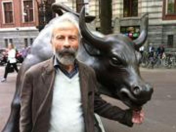 Morto Arturo Di Modica. Realizzò il «Toro di Wall Street»