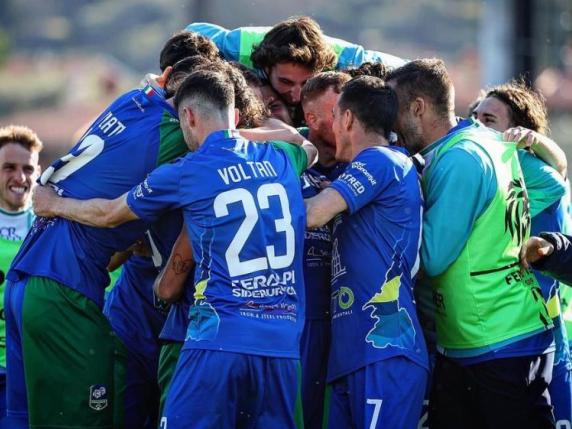 Serie C, Feralpisalò-Vicenza 2-0, undicesima sconfitta in campionato per il Lane