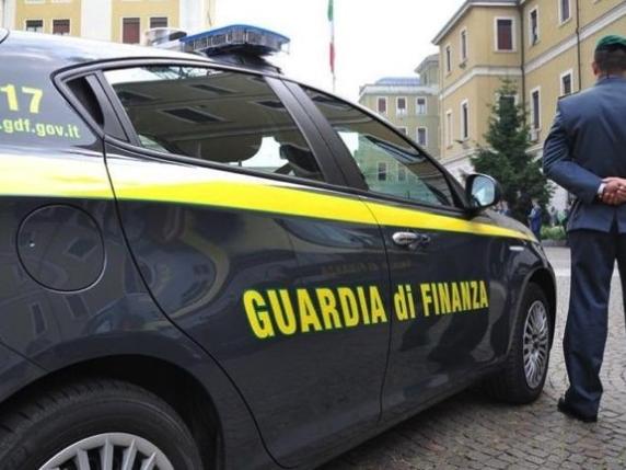 Droga Ed Estorsioni A Cerignola: Arrestate 23 Persone, Interdetto Un ...