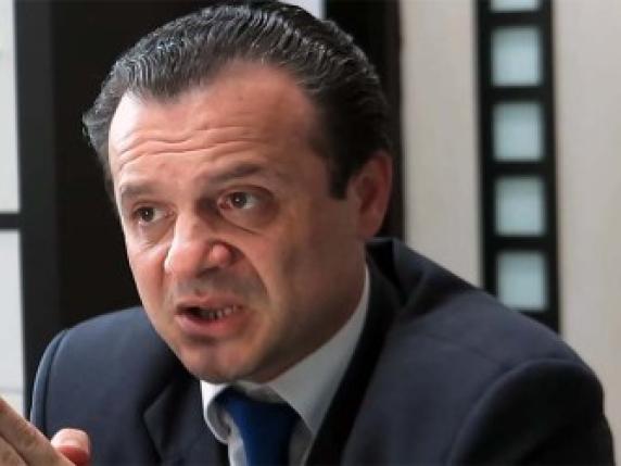 Messina, il sindaco De Luca annuncia le dimissioni: «Il Consiglio non mi segue»