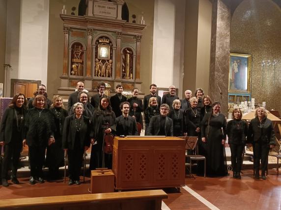 Il coro polifonico Aenigma: suggestioni antiche per concerto di Pasqua al quartiere Isola