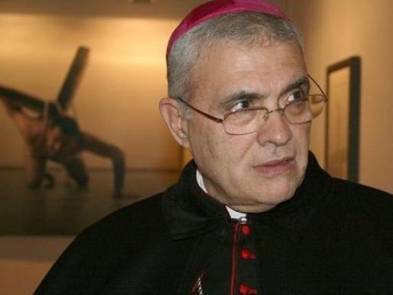 Nuove accuse per l’ex vescovo di Trapani: comprò attico con i soldi destinati ai bimbi malati