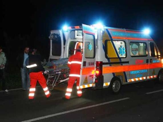 Scontro Frontale Tra Auto, Due Morti | Corriere.it