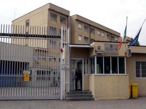 Tortura in carcere Biella, 23 agenti sospesi dal servizio